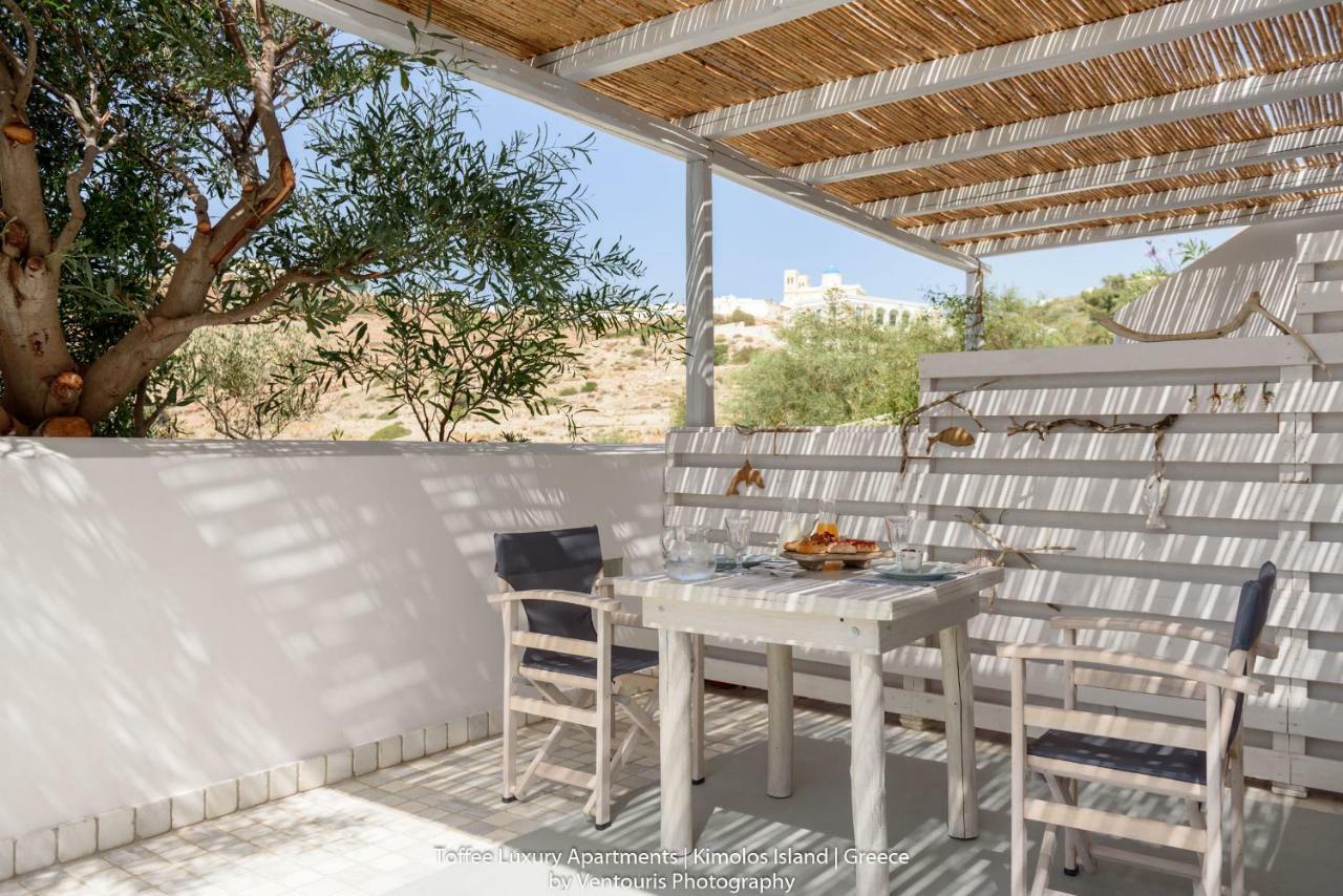 Toffee Villa Kimolos Exterior photo