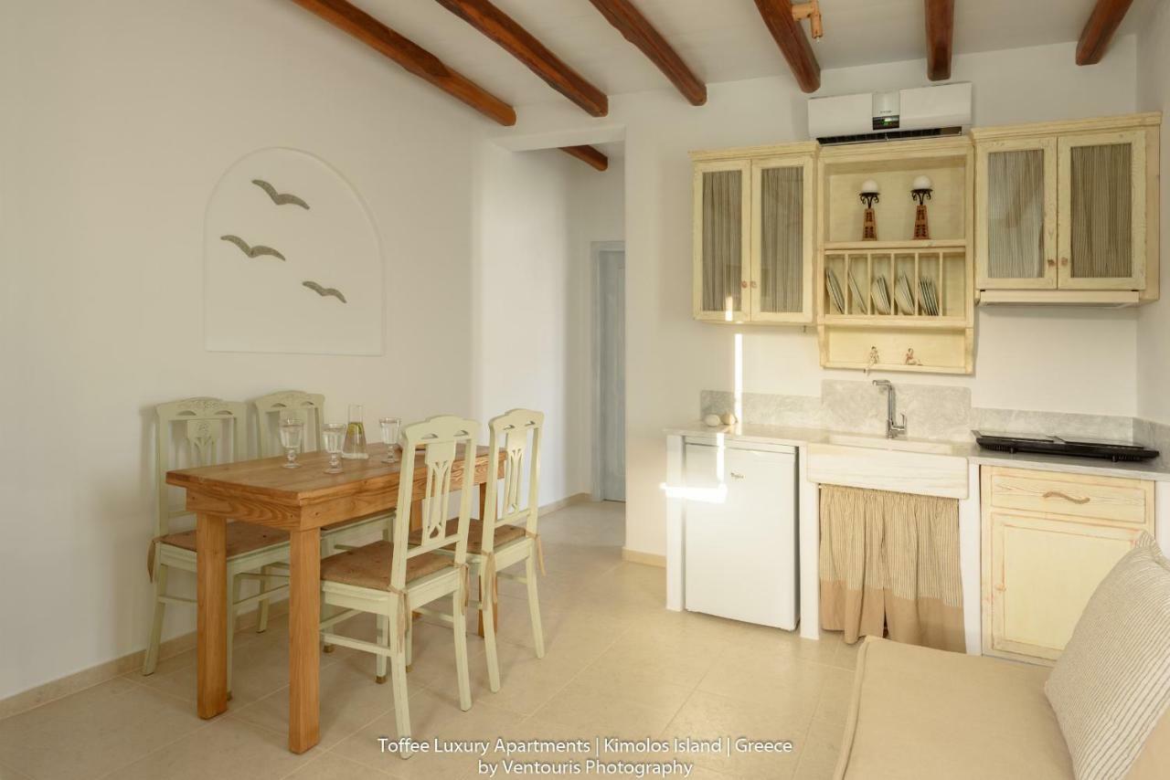 Toffee Villa Kimolos Exterior photo
