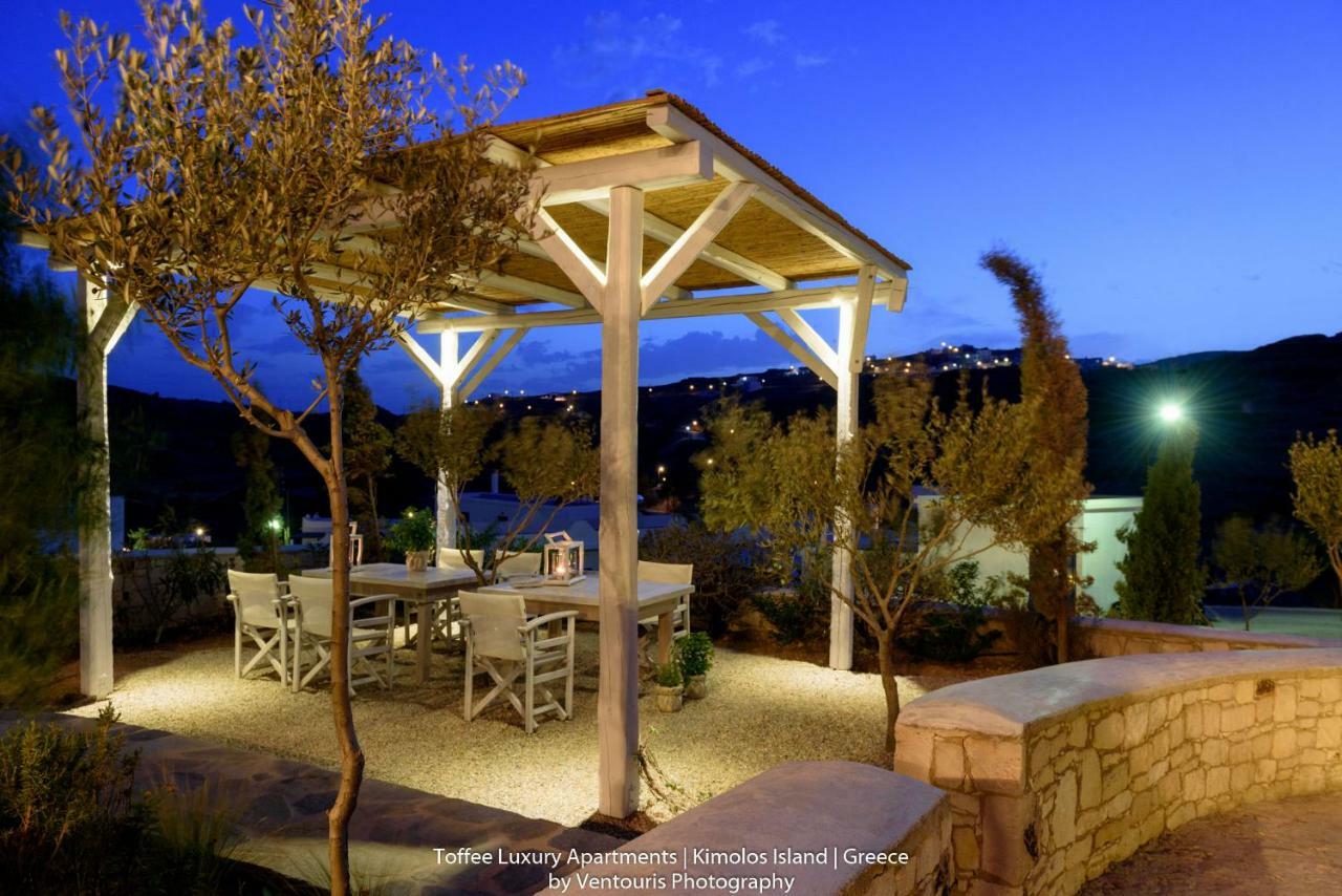 Toffee Villa Kimolos Exterior photo