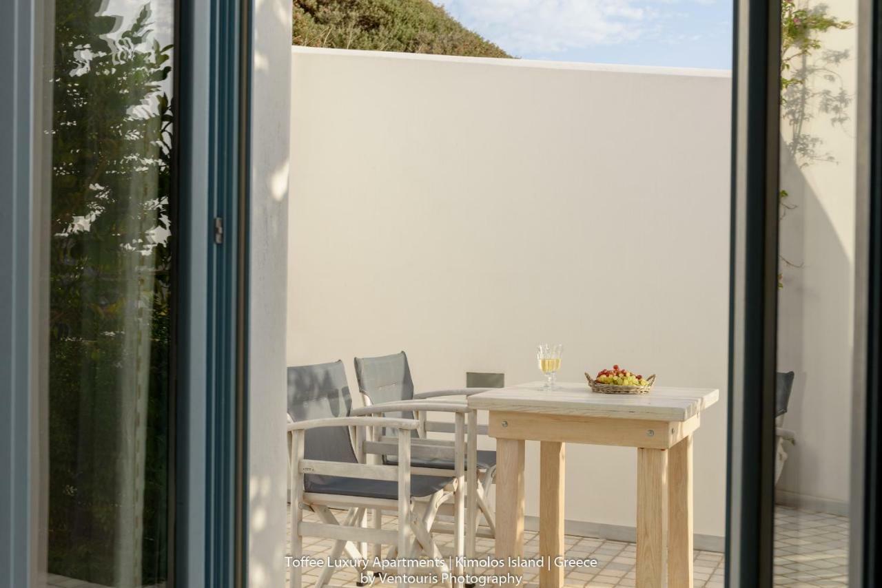 Toffee Villa Kimolos Exterior photo