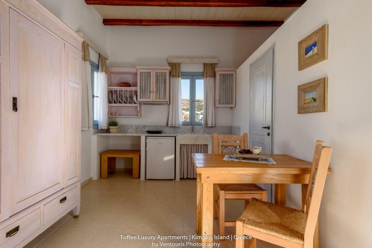 Toffee Villa Kimolos Exterior photo